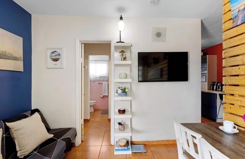 Downtown Hollywood Apartment | 1BR Studio w/Parking, Pet Friendly & BBQ Area