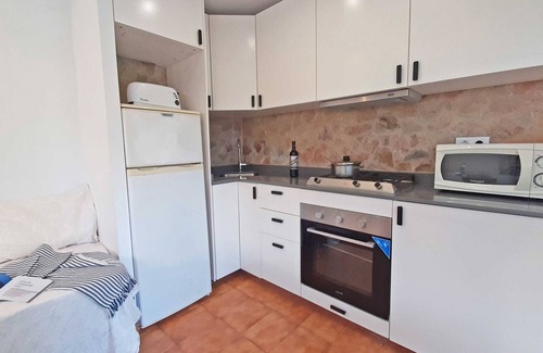 Palafrugell Ski Chalet | 1SIR 01 - Very simple 2 bedroom apartment located in a very quiet area only 200m from the beach of Llafranc.