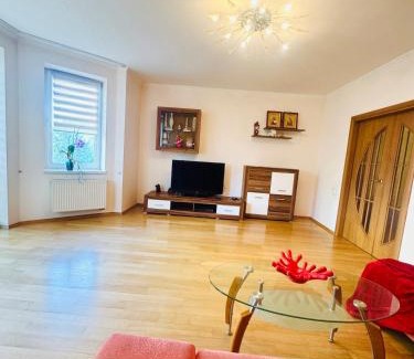 Yavory Apartment | 2 кімнати новобуд Вернадського 6 Червоноі калини Лісна