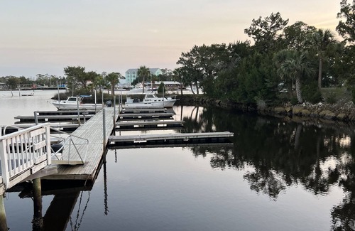 Steinhatchee RV Rental | #2 50 Amp RV spot
