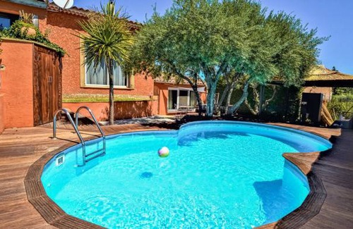 Saint-Genies-de-Comolas House | 2 bedroom accommodation in St-Génies-de-Comolas