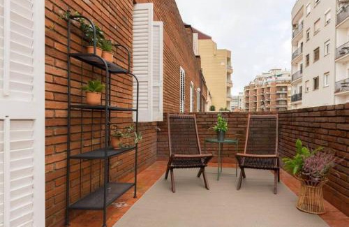 el Camp d'en Grassot i Gracia Nova Apartment | 2 Bdr Penthouse In Grcia