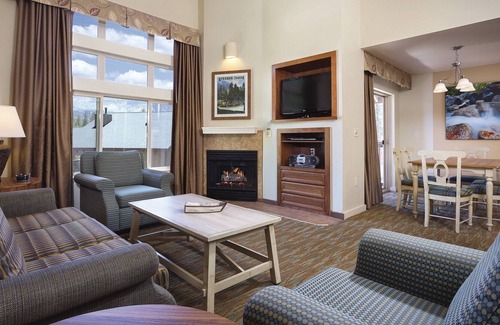 Round Hill Village Apartment | 2 Bdrm Presidential Suite Walking Distance to Lake Tahoe (Wyndham South Shore)