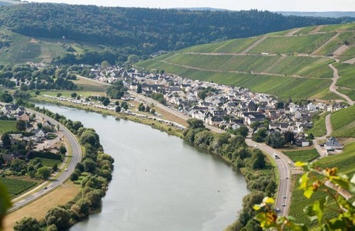 Kluesserath Apartment | 2-bed apartment - Ferienweingut Scholtes-Welter