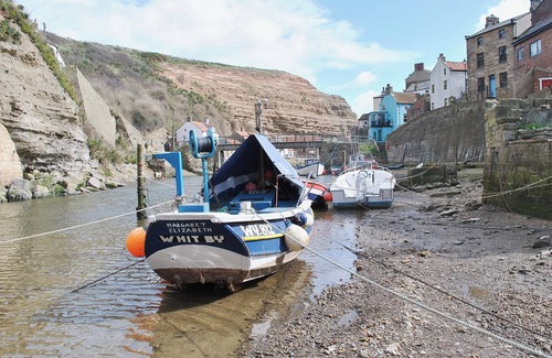 Hinderwell Cottage | 2 bedroom accommodation in Port Mulgrave near Whitby