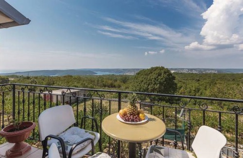 Diminici Apartment | 2 bedroom accommodation in Koromacno