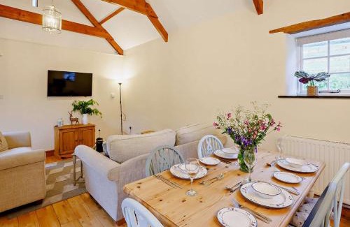 Swimbridge House | 2 Bed in Barnstaple 88125