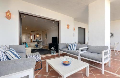 Benahavis Apartment | 2 bed-rooms with a view