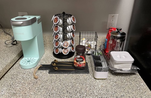 Houston Apartment | 2 bedRM-2 Full bath apt. By 288 and beltway 8 NO CLEANING FEE.