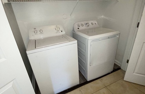 Houston Apartment | 2 bedRM-2 Full bath apt. By 288 and beltway 8 NO CLEANING FEE.