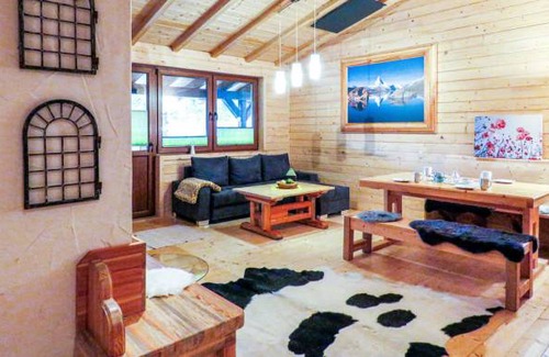 Merzalben House | 2 bedroom accommodation in Merzalben