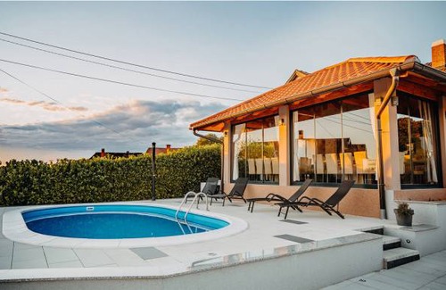Popovaca House | 2 bedroom accommodation in Popovaca
