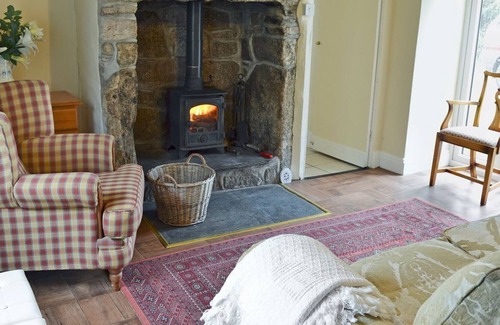 Penryn Cottage | 2 bedroom accommodation in Penryn, near Falmouth