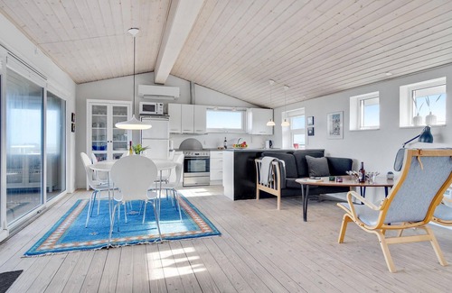 Lonstrup House | 2 bedroom amazing home in Hjørring