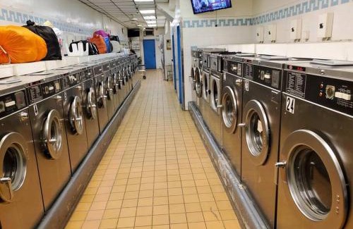 Bowery Apartment | 2 Bedroom Apt with 3 Beds - Friends & Family