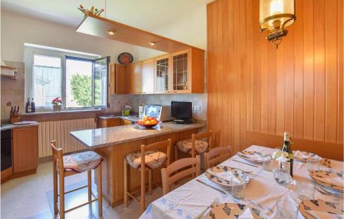 Grado Apartment | 2 Bedroom Cozy Apartment In Grado