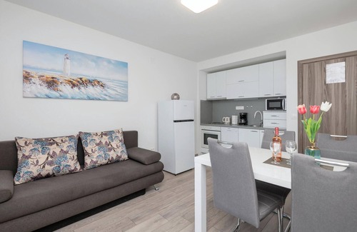 Podaca Apartment | 2 bedroom gorgeous apartment in Podaca
