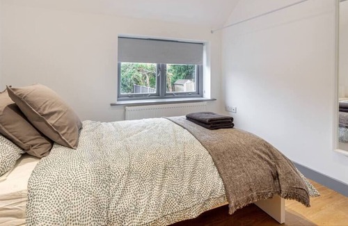 Leominster House | 2 Bedroom House in Leominster