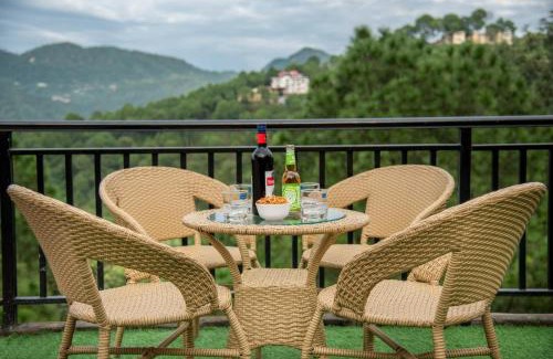 Dharampur Apartment | 2 Bhk Apartment Kasauli ! BBQ & Bonfire ! Pvt Terrace ! Good Hospitality I Kasauli By Exotic Stays