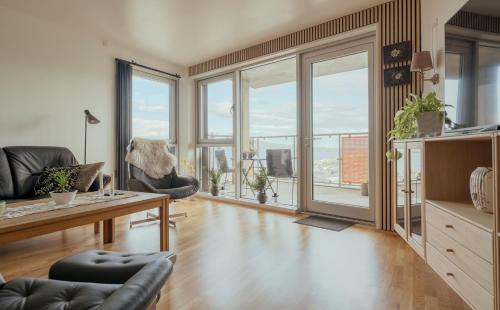 Torshavn Apartment | 2 BR Ocean and City View Apartment