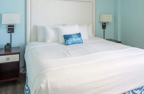 Daytona Beach Shores Resort | 2 BR Oceanfront at Daytona SeaBreeze
