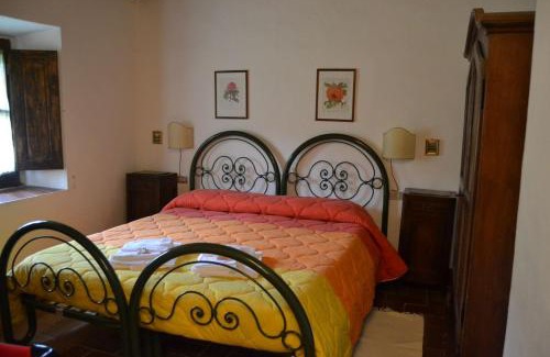 Castelfranco di Sopra Apartment | 2 cozy rooms in amazing Tuscany with rustic style