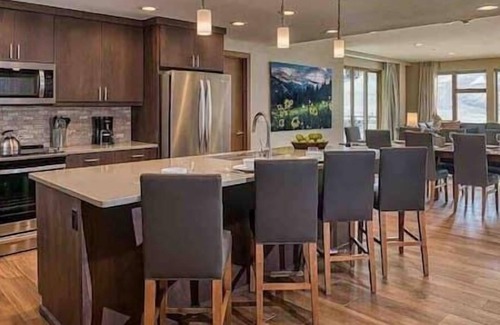 Peak 8 Resort | 2 GRAND COLORADO PEAK 8-BRECKENRIDGE