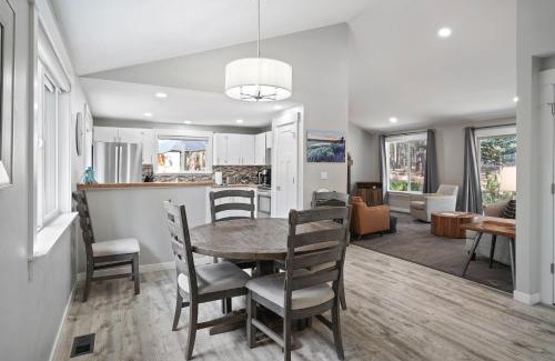 Sunriver House | 2 Killdeer