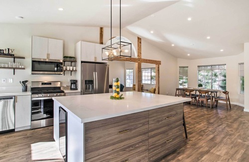 Indio Cottage | 2 Mi to Coachella: Indio Getaway w/Outdoor Oasis!