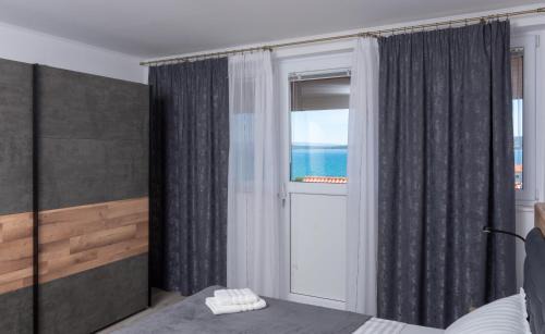 Kastel Stafilic Apartment | 2 minutes from the beach! Apartment Sunshine