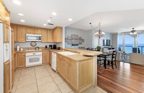 Pensacola Beach Condo | 2 Portofino 809