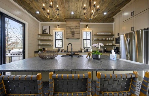 Broken Bow Cabin | 2 Private Heated Pools | Games | Sleeps 48!