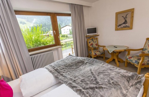 Hirschegg Apartment | 2-room apartment no. 1 terrace - Alp Chalet - Apartments