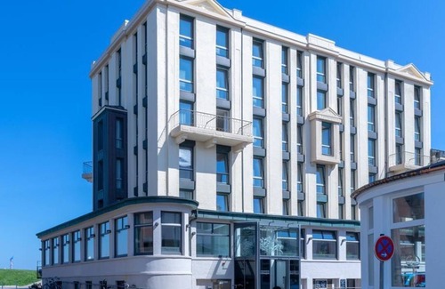 Norderney House | 2-room app. (up to 3 pers.), bed & breakfast. - Michels Strandhotel Germania