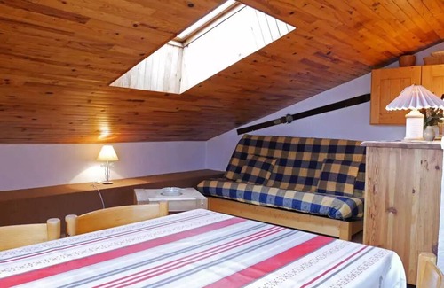 Montchavin Apartment | 2 Rooms for 5 People