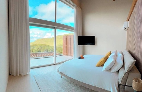 Bellevue Hotel | 2 rooms ocean view and jacuzzi | Villa 8