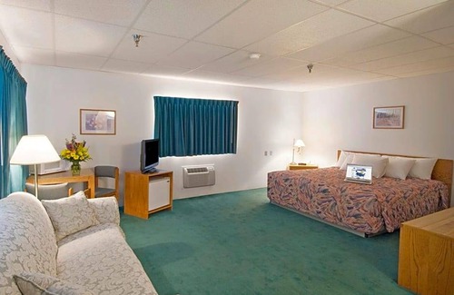 Torrington Hotel | 2-Star Hotel ∙ Americas Best Value Inn Torrington