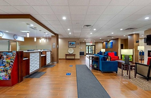 Binghamton Hotel | 2-Star Hotel ∙ Comfort Inn Binghamton I-81