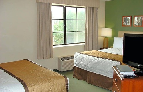 Mount Laurel Hotel | 2-Star Hotel ∙ Extended Stay America Suites - Philadelphia - Mt Laurel - Pacilli Place