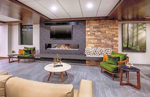 Bangor Hotel | 2-Star Hotel ∙ Fairfield Inn by Marriott Bangor