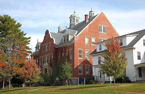 Bangor Hotel | 2-Star Hotel ∙ Quality Inn at Bangor Mall