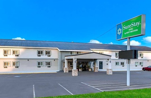 Presque Isle Hotel | 2-Star Hotel ∙ SureStay Hotel by Best Western Presque Isle