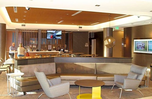 Middle River Hotel | 2-Star Hotel ∙ Springhill Suites Baltimore White Marsh/Middle River