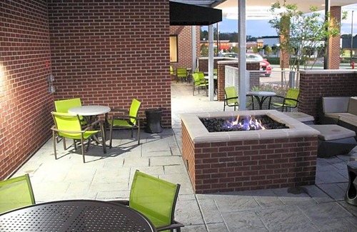 Middle River Hotel | 2-Star Hotel ∙ Springhill Suites Baltimore White Marsh/Middle River