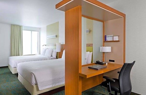 Oxford Valley Hotel | 2-Star Hotel ∙ SpringHill Suites by Marriott Philadelphia Langhorne