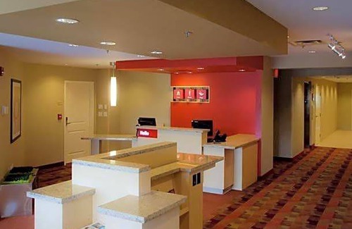 Vincennes Hotel | 2-Star Hotel ∙ TownePlace Suites by Marriott Vincennes