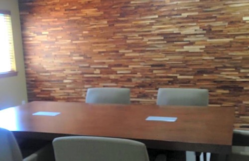 East Columbia Hotel | 2-Star Hotel ∙ Country Inn & Suites by Radisson, Portland Delta Park, OR