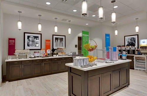 Pompano Isles Hotel | 2-Star Hotel ∙ Hampton Inn Fort Lauderdale Pompano Beach