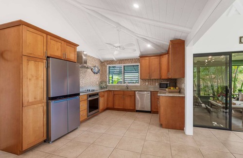 Kaanapali Cottage | 2 Units in International Colony Club, Sleeps 12