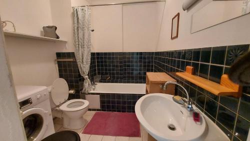 Verdun Apartment | 20 Rue Châtel